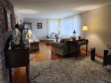 1238 Stewart Ln, Coshocton, OH 43812 - photo 4