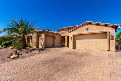 2570 E Thornton Ct, Gilbert, AZ 85297 - photo 2