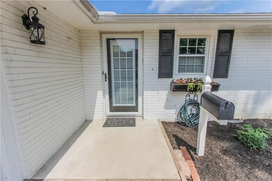 2554 Union St, Columbus, IN 47201 - photo 7