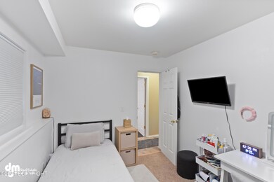 32-Bedroom 3_IMG_2686