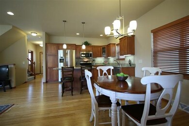 8952 Red Beryl Dr, Middleton, WI 53562 - photo 2