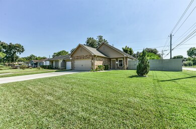 3902 Luca St, Houston, TX 77021 - photo 2