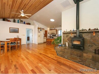 4600 W Robbie Ln, Paulden, AZ 86334 - photo 7