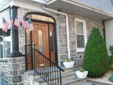 1413 N 14th St, Reading, PA 19604 - photo 3