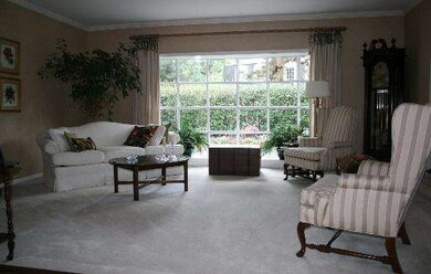 2 Shagbark Rd, Rolling Meadows, IL 60008 - photo 6