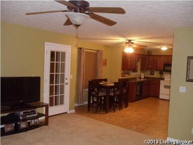 155 Crystal View Ct, Mount Washington, KY 40047 - photo 5