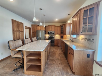 308 W Maple St, Hooper, NE 68031 - photo 3