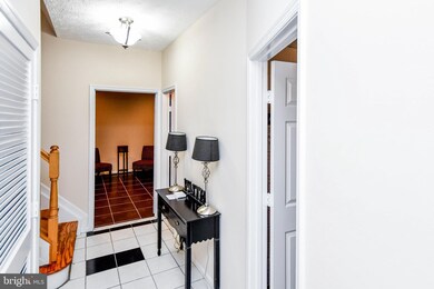 7162 Mahogany Dr, Hyattsville, MD 20785 - photo 7