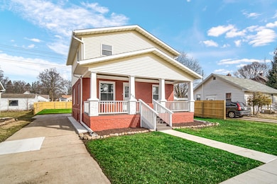 807 Division St, La Porte, IN 46350 - photo 4