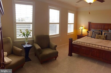 43138 Stillwater Terrace unit 406, Broadlands, VA 20148 - photo 2