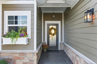 2073 Prestwick Place, Henryville, IN 47126 - photo 5