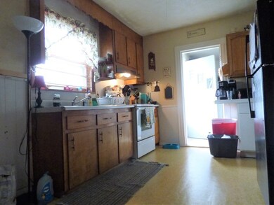 10 Birch St, Ludlow, MA 01056 - photo 6