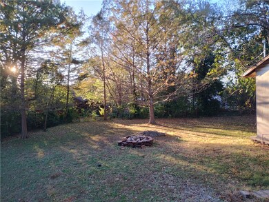 118 N Summit St, Prairie Grove, AR 72753 - photo 2