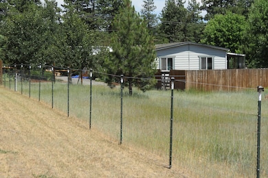 1956 Blue Pool Way, Chiloquin, OR 97624 - photo 4