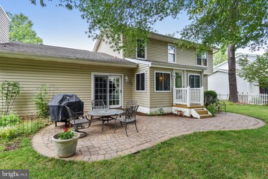 1425 Powells Tavern Place, Herndon, VA 20170 - photo 2