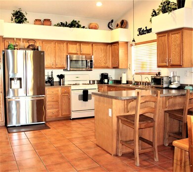 3776 W 21st Place, Yuma, AZ 85364 - photo 4