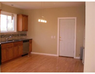 33 Osgood St unit 1, Somerville, MA 02143 - photo 3
