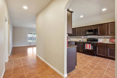 142 Piney Pathway, Magnolia, TX 77354 - photo 4