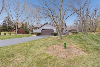 4761 Huxley Dr, Rockford, IL 61101 - photo 4