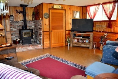 400 Ewe Creek Rd, Grants Pass, OR 97526 - photo 5