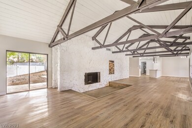 3669 E Viking Rd, Las Vegas, NV 89121 - photo 5