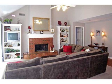 Another view of the living room, you can see the h