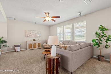 09-Family Room