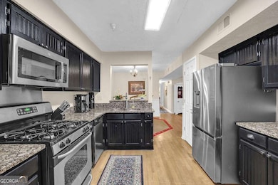 4081 Riverlook Pkwy SE unit 102, Marietta, GA 30067 - photo 6