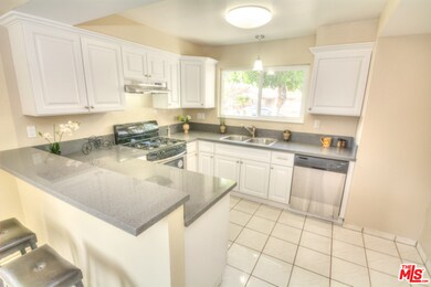 14962 La Mesa St, Sylmar, CA 91342 - photo 6