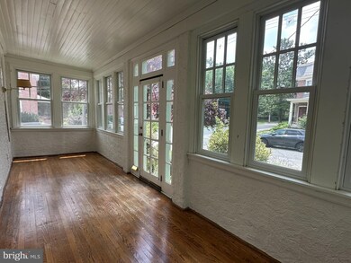 2401 W 18th St, Wilmington, DE 19806 - photo 2