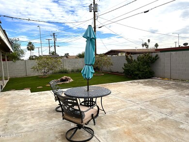 555 E Franklin Ave, Mesa, AZ 85204 - photo 5