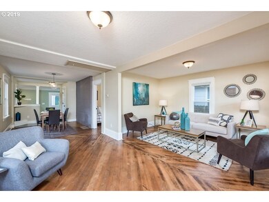 1026 N Winchell St, Portland, OR 97217 - photo 6