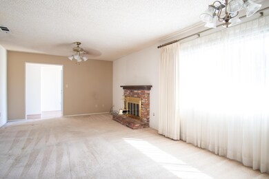 760 Carmelita St, Porterville, CA 93257 - photo 3