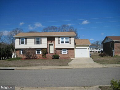 45750 Oliver Ct, Great Mills, MD 20634 - photo 2