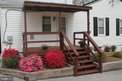 9247 Whiskey Bottom Rd, Laurel, MD 20723 - photo 4