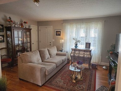 107 Countryside Rd, Teays Valley, WV 25560 - photo 5