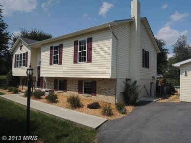 758 Doe Run Rd, Inwood, WV 25428 - photo 3