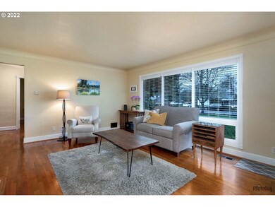 1810 Minda Dr, Eugene, OR 97401 - photo 7