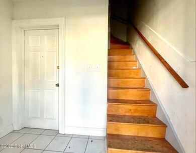 509 Yates St, Albany, NY 12208 - photo 4