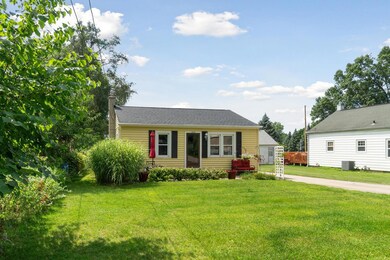 3832 Lovers Lane