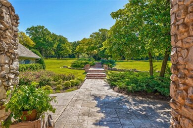 5901 Whispering Oak Rd, Edmond, OK 73025 - photo 5