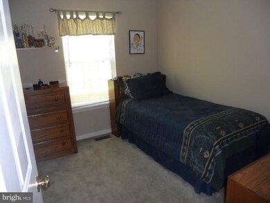 3757 Eightpenny Ln, Bowie, MD 20716 - photo 3