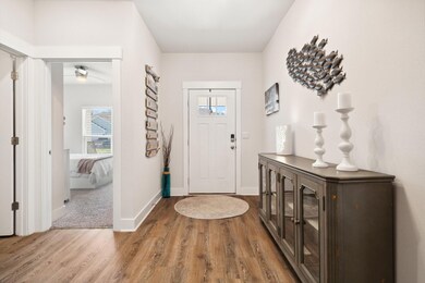 6-web-or-mls-1470-ballyhoo-dr