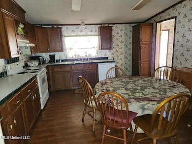 27261 Varnado Cutoff Rd, Picayune, MS 39466 - photo 4