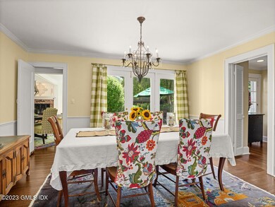 5 Oval Ave Riverside CT 06878-large-008-