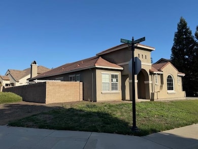 19981 Panoz Cir, Patterson, CA 95363 - photo 3