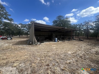 133 County Road 436, Stockdale, TX 78160 - photo 2