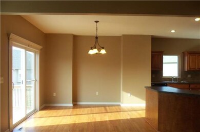 5041 Woodstock Ct, Shawnee, KS 66218 - photo 6