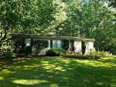 59 Thomas Jefferson Rd, Lehighton, PA 18235 - photo 2