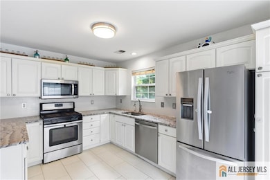 207 Windsong Cir unit 4, East Brunswick, NJ 08816 - photo 7